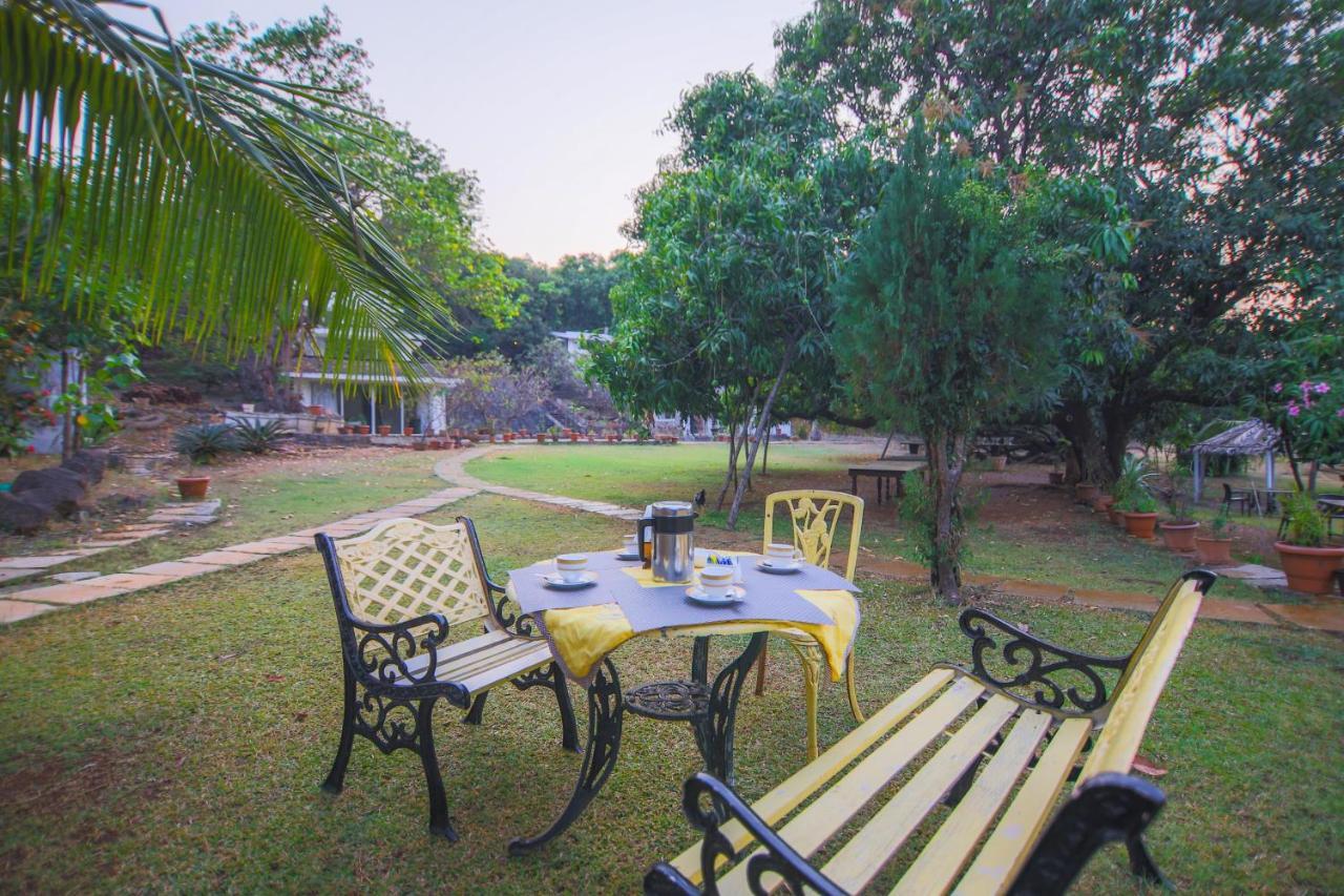 V Resorts Mahua Bagh Murud Nāndgaon Exteriér fotografie