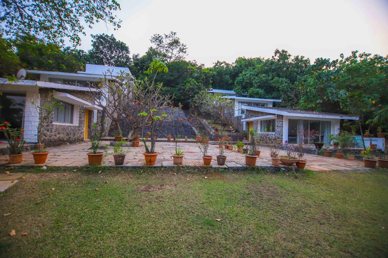 V Resorts Mahua Bagh Murud Nāndgaon Exteriér fotografie